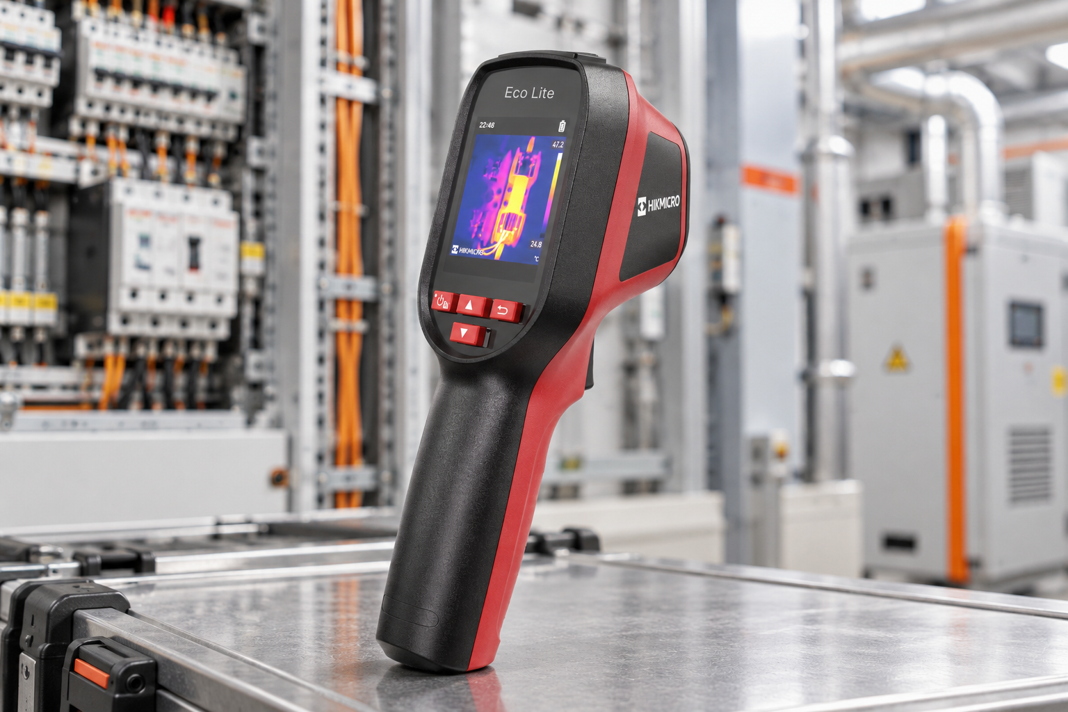 HIKMICRO ECO Lite handheld thermal imager for everyday inspection